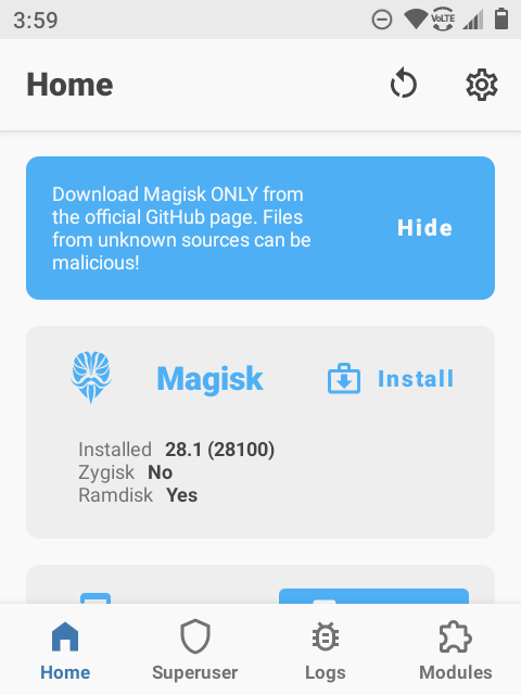 707b5db1-2f65-4ae3-85b5-492c99f97089-Magisk_home_screen.png
