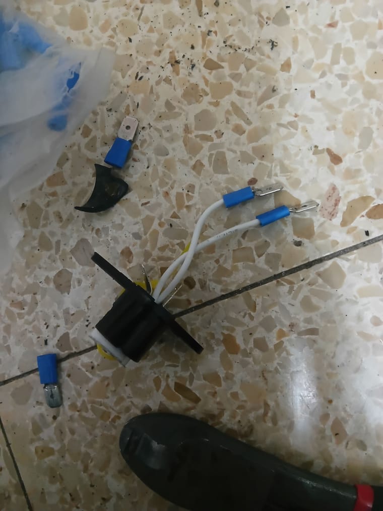1000412112.jpg